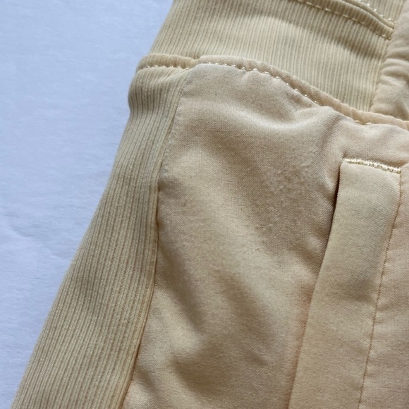 Athleta Brooklyn Skort 16” Yellow Size 6 - Picture 10 of 10